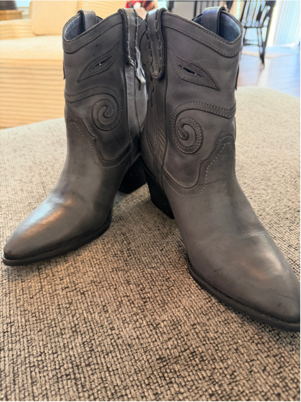 Women's Carlos Man Made Western Ankle Boots Grey Size 8.5